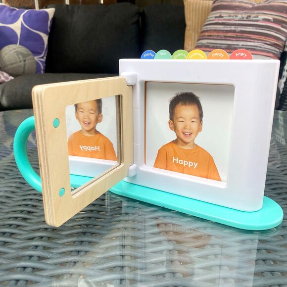 Lovevery Emotion Match Mirror & Card Set - Picture 1 of 4